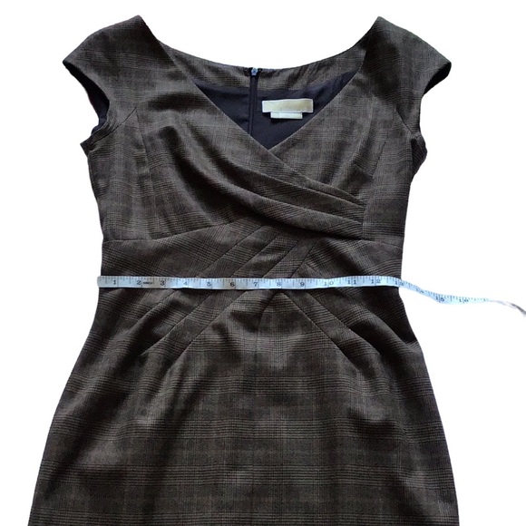 Vintage Michael Kors Made In Italy Wool Dress, size 2 - Picture 10 of 13